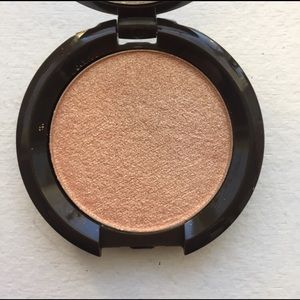 Becca Cosmetics Champagne POP Highlighter .085oz